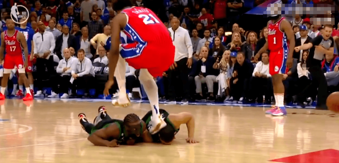 皇冠信用网登3_23投3中!登哥像西蒙斯一样空位不敢投了皇冠信用网登3,交易了吧!