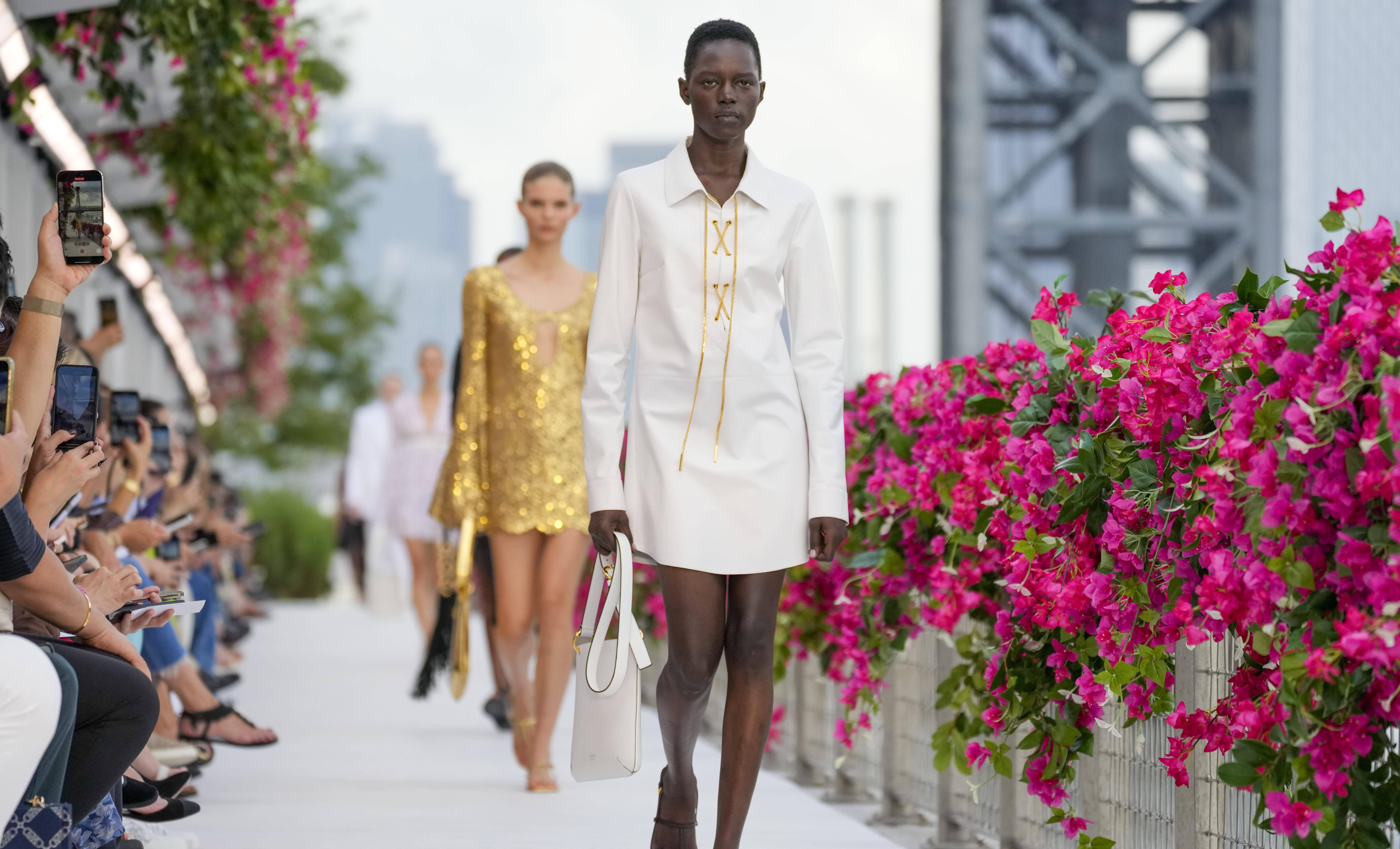 皇冠信用登2代理_【二线国外代理】纽约时装周-Michael Kors时装秀(2)