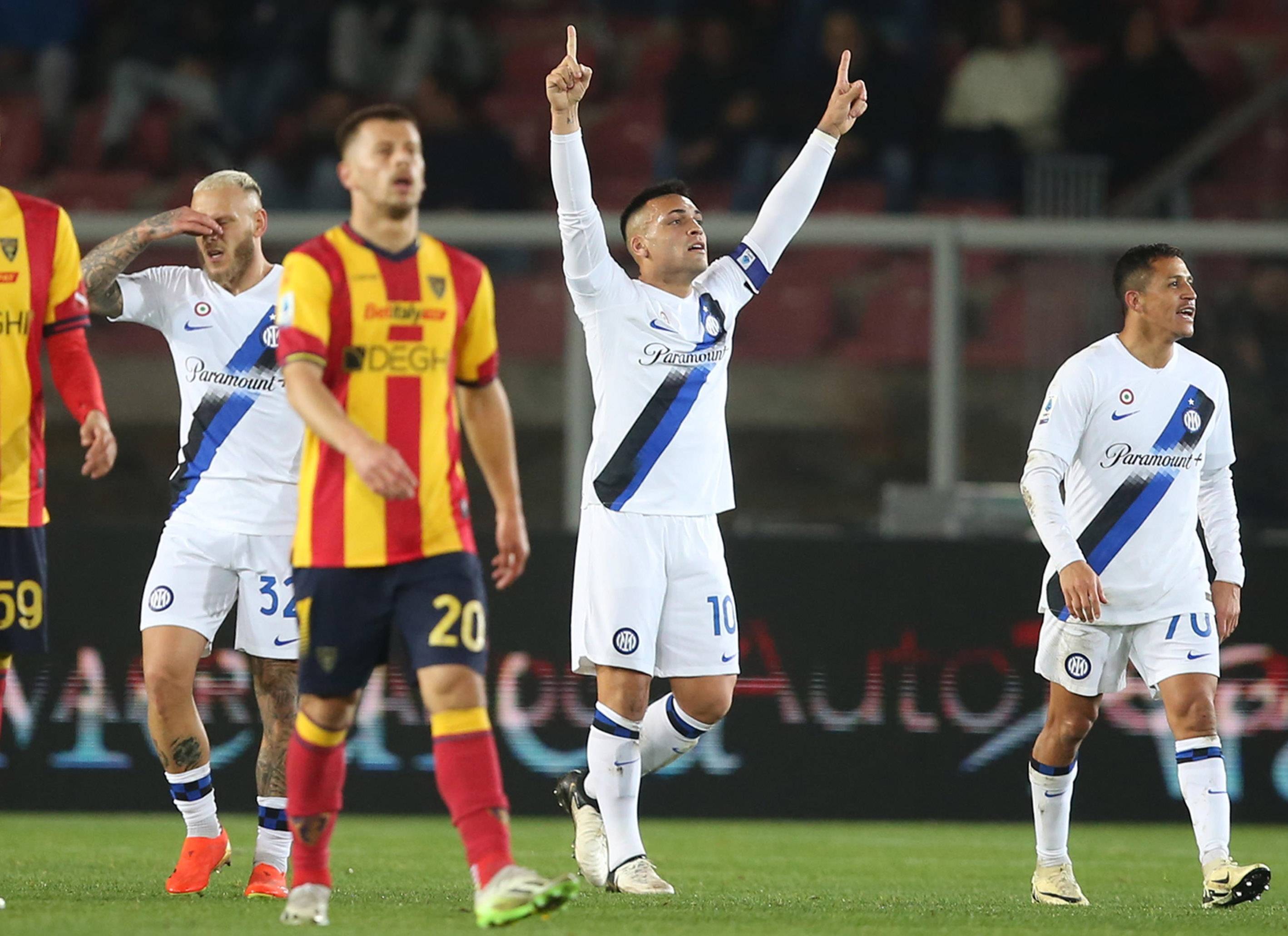 荷兰足球联赛_足球——意甲联赛:国米胜莱切