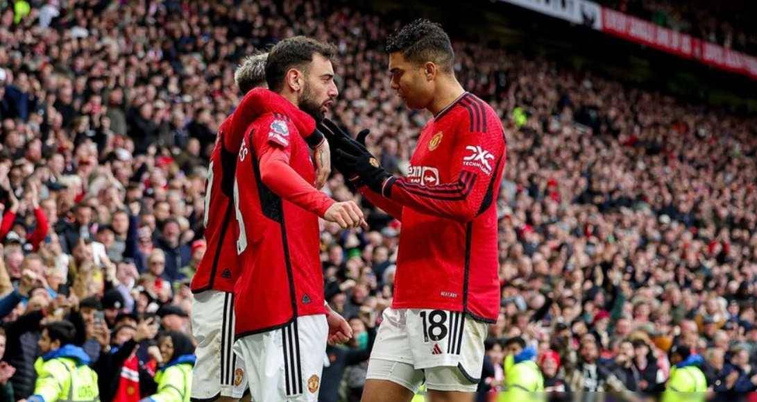 皇冠信用网登2_2-2!第84分钟点球绝平皇冠信用网登2,争冠格局大乱,利物浦翻车,无缘登