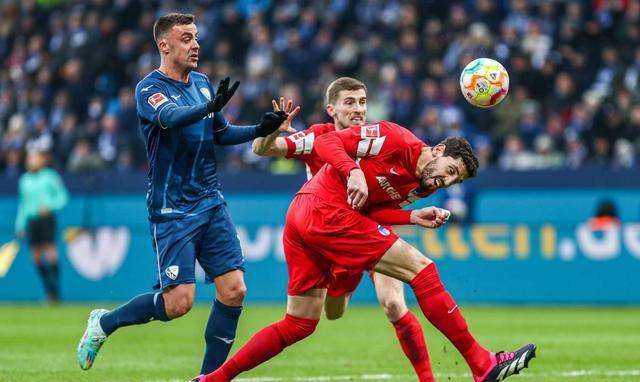 柏林联合足球_今日足球:柏林联合VS勒沃库森富勒姆VS纽卡斯尔联