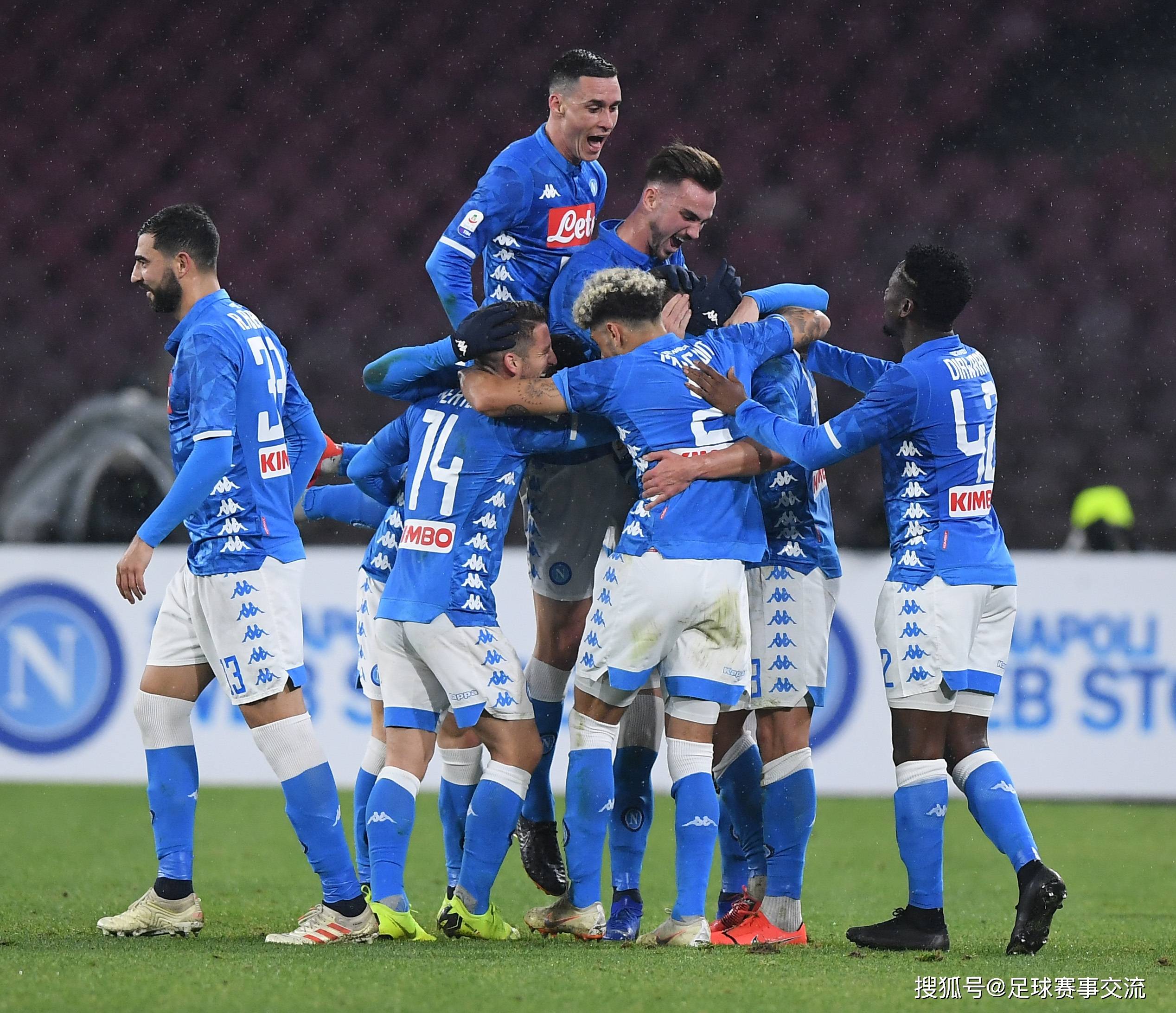 那不勒斯足球_今日足球:那不勒斯vs莱切 维罗纳vs国际米兰