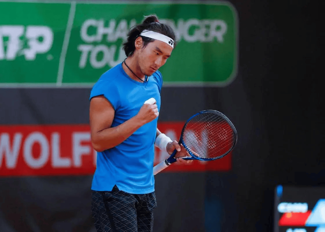 皇冠正网_凡战胜小布者必进大满贯正赛皇冠正网,恰说明中国男网在进步