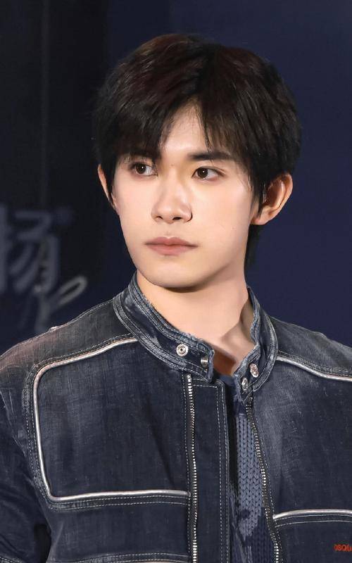 皇冠信用网可以占几成_关晓彤考编成功皇冠信用网可以占几成,明星也来争“铁饭碗”!普通人考过率占几成?