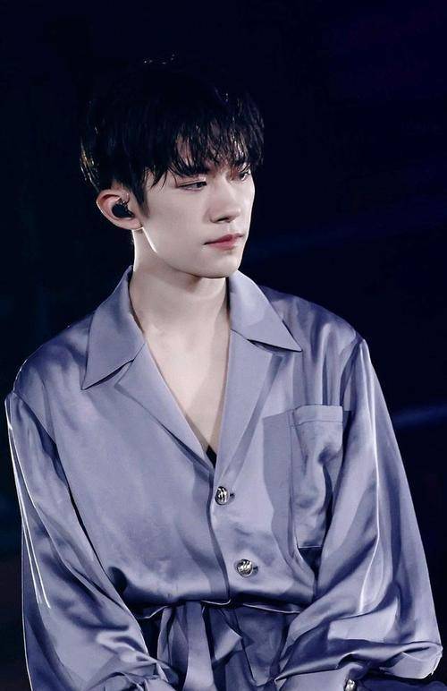 皇冠信用网可以占几成_关晓彤考编成功皇冠信用网可以占几成,明星也来争“铁饭碗”!普通人考过率占几成?