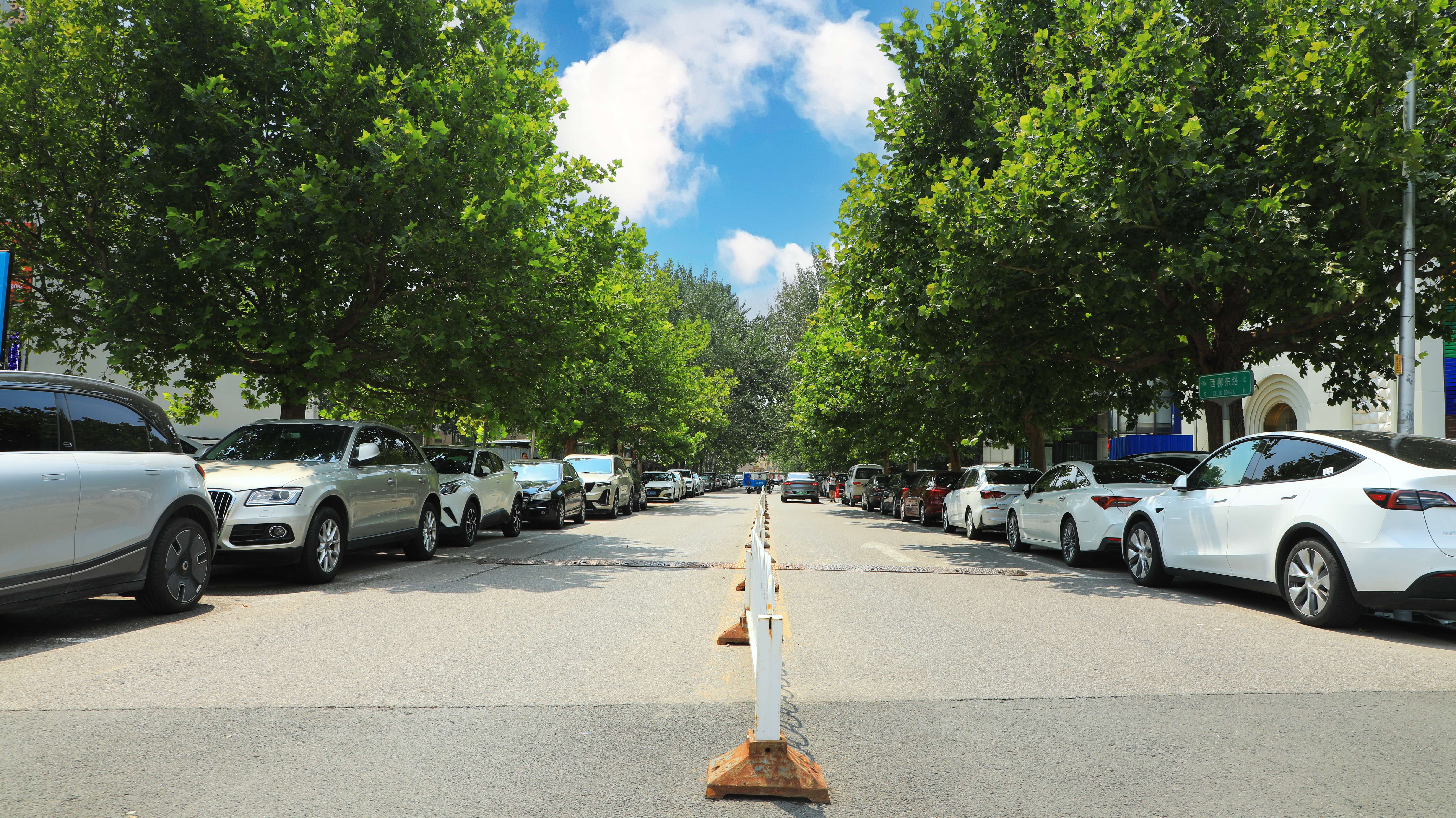 皇冠信用出租_驱离违停车辆4797辆皇冠信用出租,北京朝阳三间房“百日行动”显成效