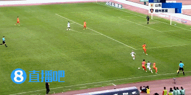 皇冠信用网注册账号_亲手送走?马宁看VAR坚持直红+10秒两黄皇冠信用网注册账号,先后罚下梅州两人🟥