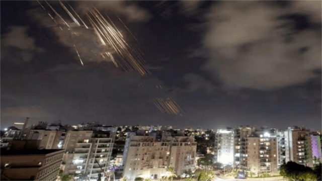 皇冠信用网登2代理_以色列摊上事!伊朗1000枚导弹待命皇冠信用网登2代理,美国也跑来背后捅刀