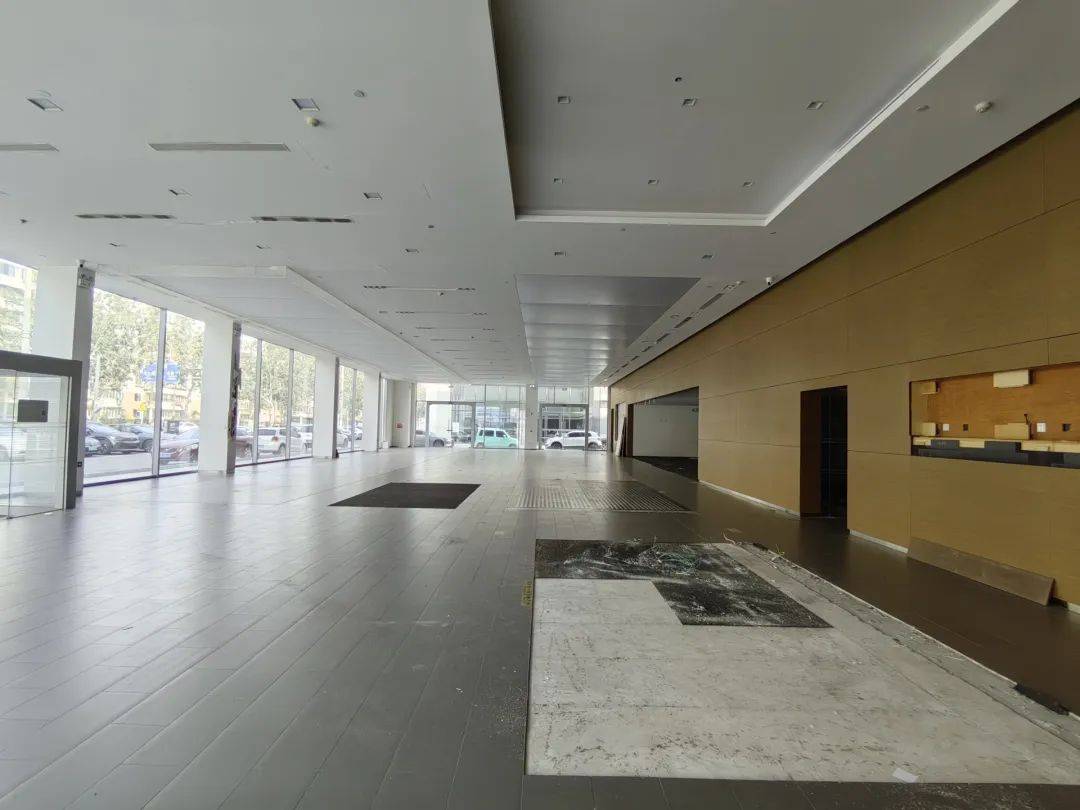 如何申请皇冠信用盘会员_“这么大的店都歇菜了!”北京部分4S门店倒闭如何申请皇冠信用盘会员,车主叫苦不迭