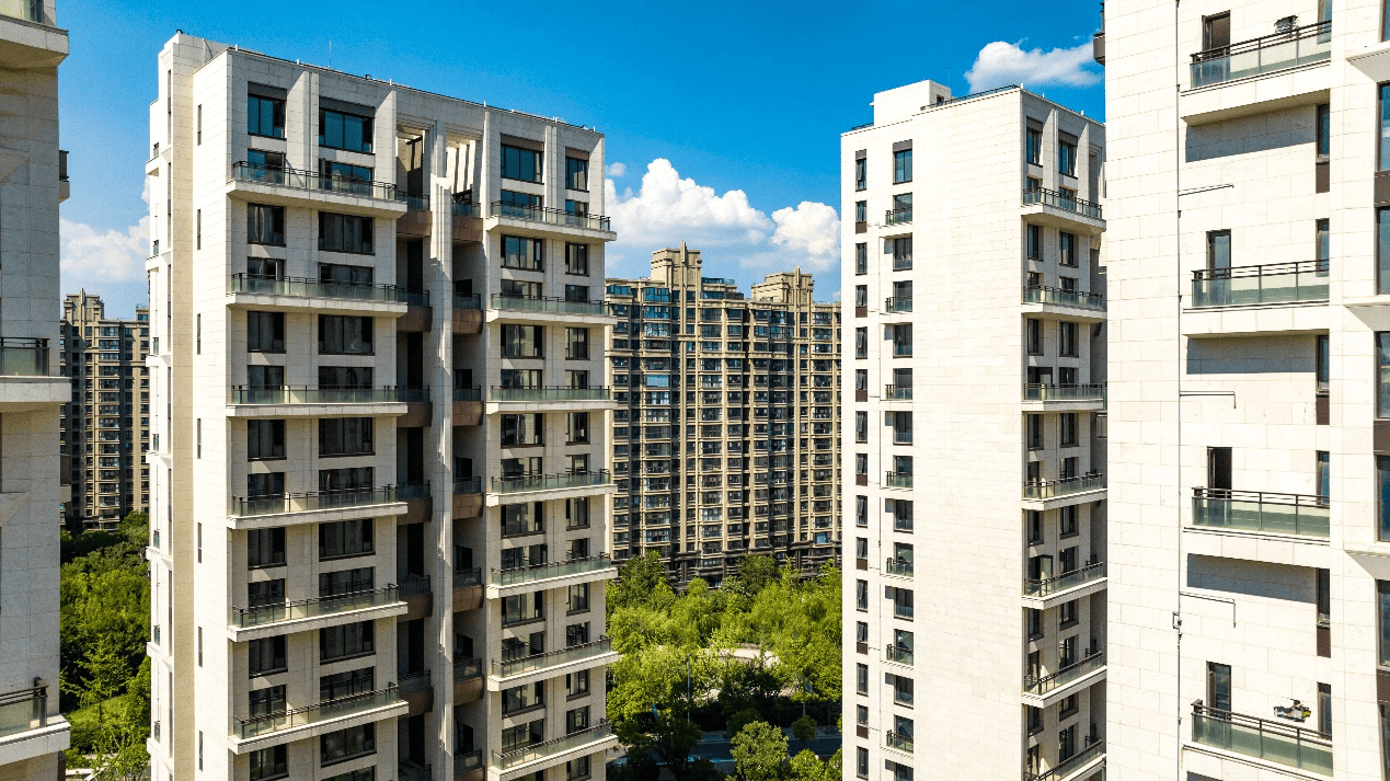 皇冠信用網结算日是哪天_意外!南京一豪宅小区选聘物管皇冠信用網结算日是哪天,保利物业带资200万元入场却遭淘汰