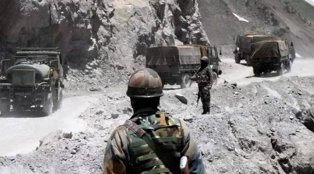 皇冠信用網在线开户_5300名印军突然行动皇冠信用網在线开户,中印边境的一幕,证实了解放军的先见之明