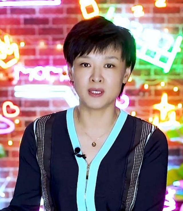 welcome皇冠注册_16年过去了welcome皇冠注册,那个在汶川一哭成名的央视主持人李小萌,如今怎样了