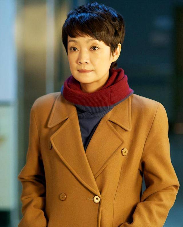 皇冠信用网哪里申请_王海燕：我这辈子最正确的选择皇冠信用网哪里申请，就是在41岁高龄为张嘉益生女儿