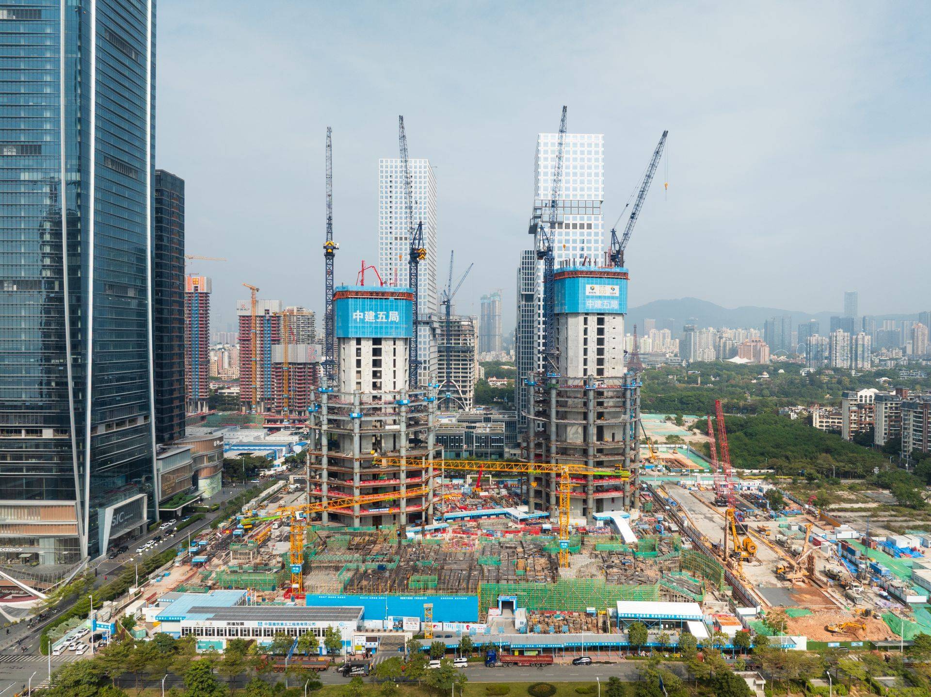 皇冠信用网代理登1_突破100米皇冠信用网代理登1!深圳 “未来之塔”雏形初现