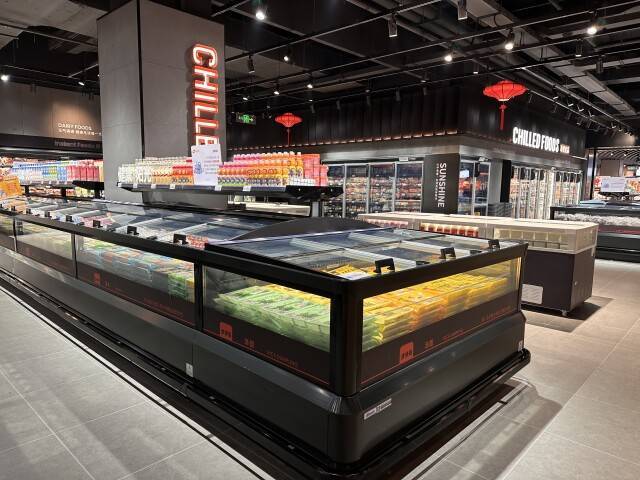 ag.hg0088皇冠_经胖东来“爆改”后ag.hg0088皇冠,长沙金星路步步高超市升级亮相