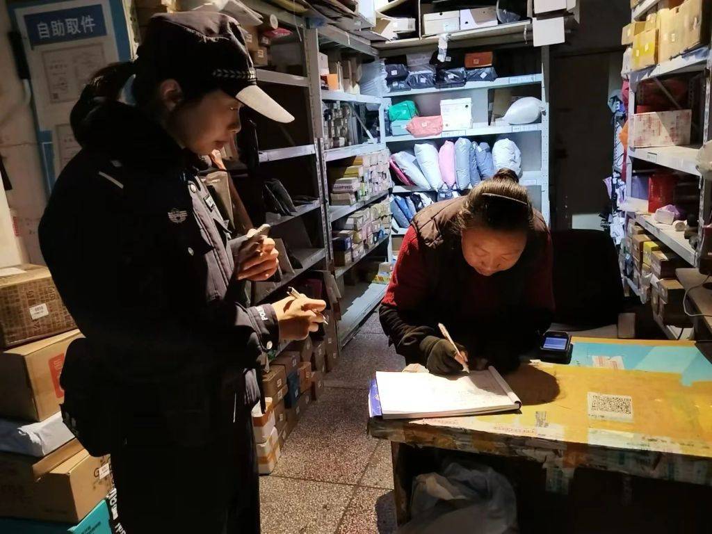 皇冠会员开户申请_昆明出动两千余名警力检查重点区域皇冠会员开户申请,整改115个问题隐患