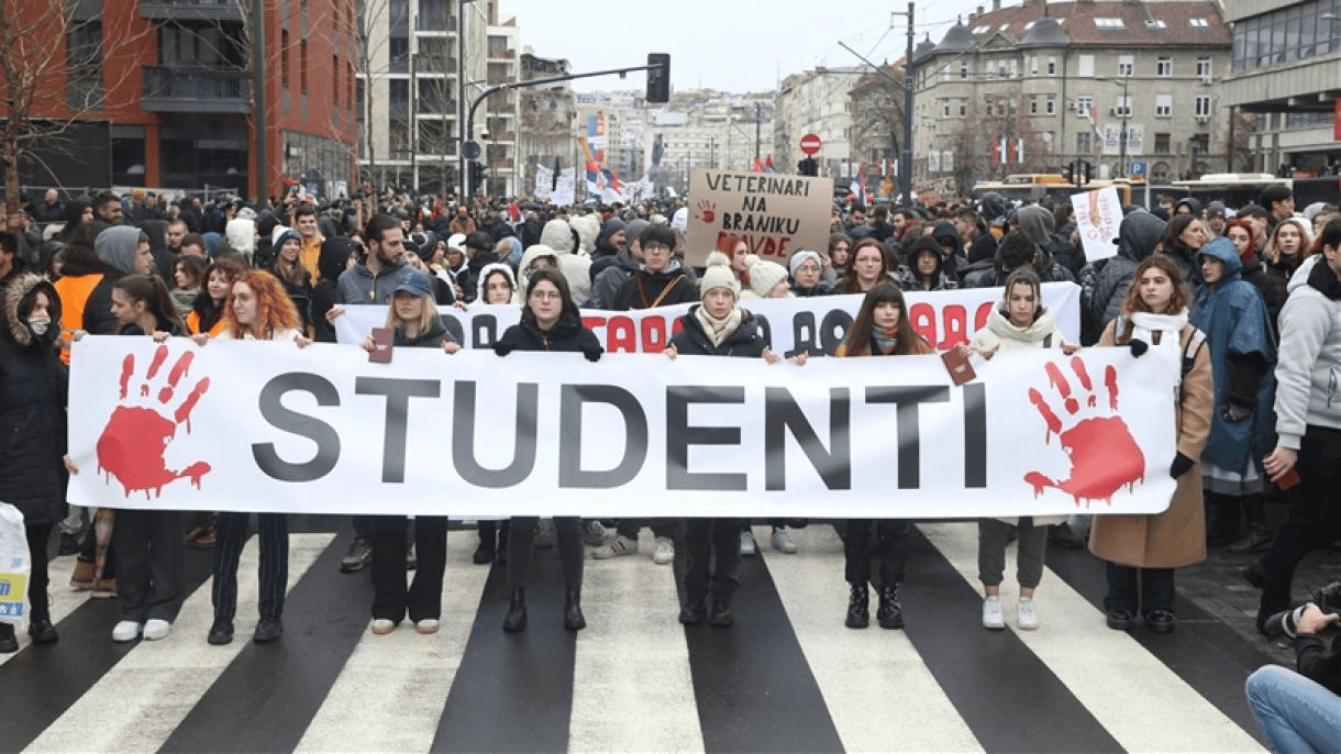西班牙-日本_塞尔维亚总理辞职:为火车站顶棚坍塌事故担责