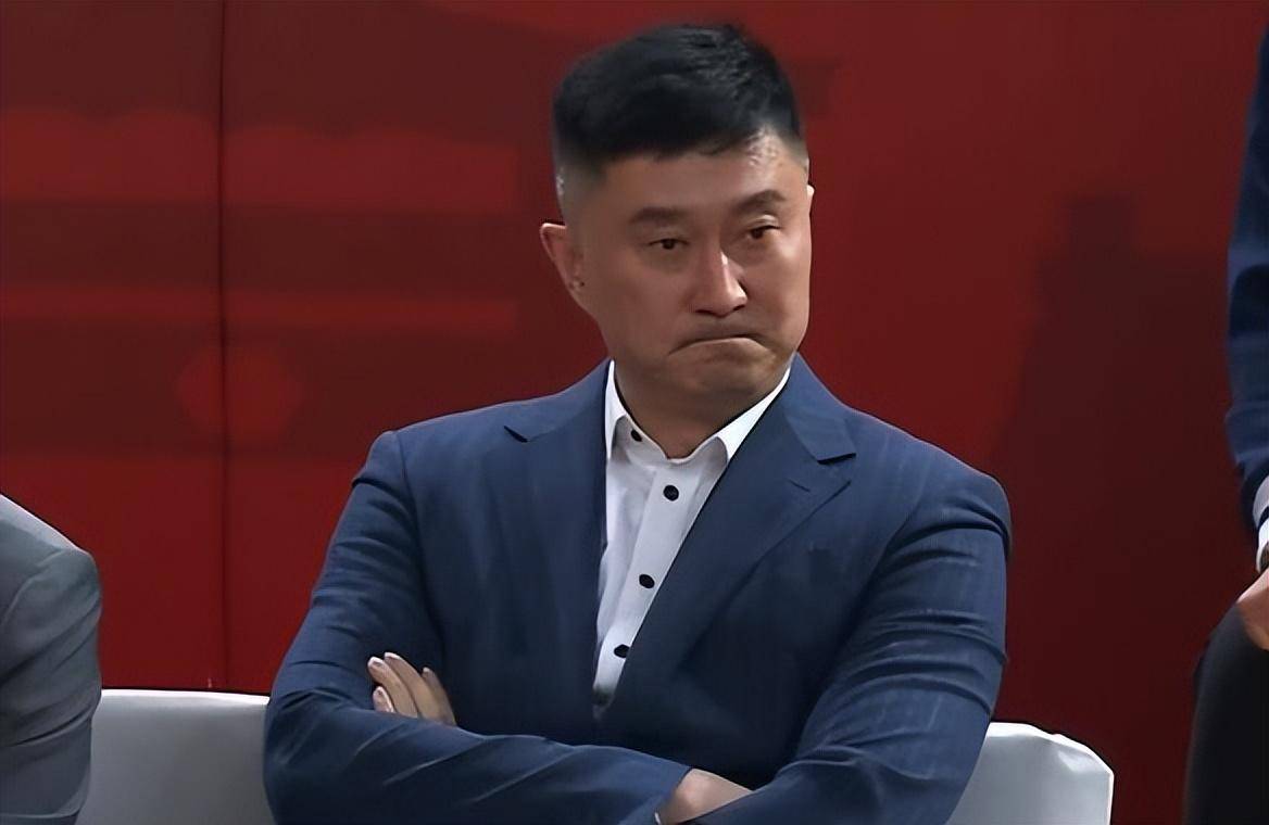 皇冠信用代理注册_惊天黑哨还是自毁长城皇冠信用代理注册?解密广东男篮败北的三大元凶