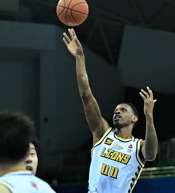 皇冠信用网代理如何申请
_纳纳利33分张宁18+5 广厦力克山西锁定常规赛冠军