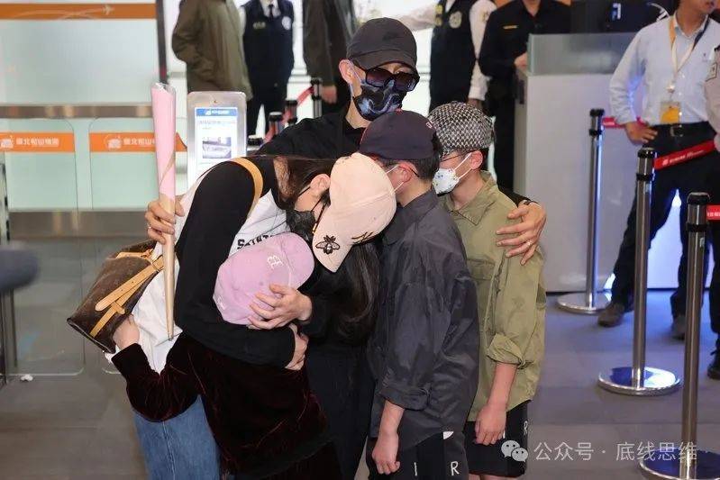 如何申请皇冠信用盘
_王炳忠:赖清德现在就是在赌如何申请皇冠信用盘
他任内台海无战事