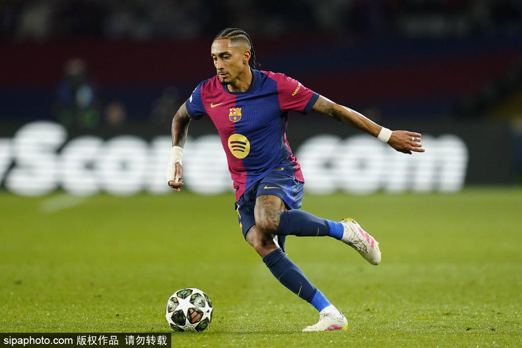 NBA美国职业篮球联赛
_欧冠-莱万2球弑旧主亚马尔拉菲尼亚破门 巴萨4-0多特