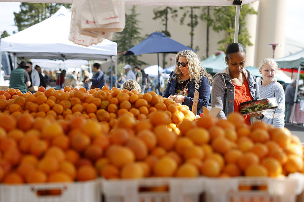 赔率显示模式
_学费顷刻“蒸发”、戒掉“中国制造”赔率显示模式
,特朗普关税下美国人在恐慌什么