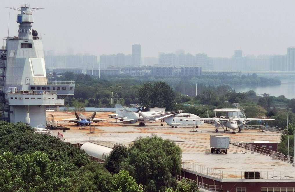 皇冠信用网代理
_外媒炒作“航母楼”扩建皇冠信用网代理
，称中国正研制下一代航母