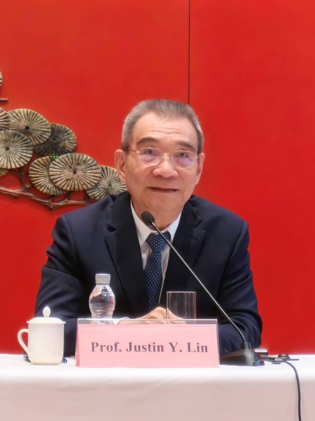 皇冠信用網怎么申请
_林毅夫：中美经济确有脱钩风险皇冠信用網怎么申请
，但“完全脱钩”可能性不大