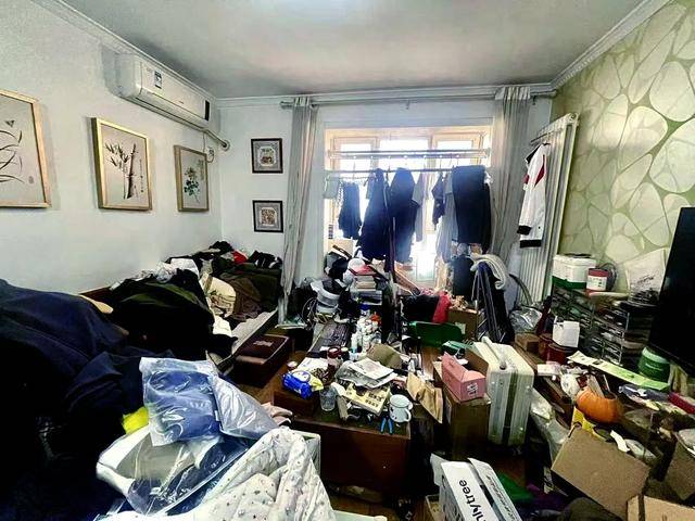 皇冠信用网开号
_在蟑螂屋里叠衣服皇冠信用网开号
，我挣到了100万