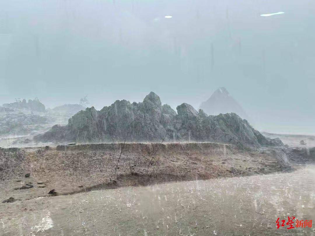 皇冠信用網如何注册
_贵州黔西游船倾覆事故已致3人死亡皇冠信用網如何注册
，14人正在搜救中 目击者：事发前大风冰雹交加