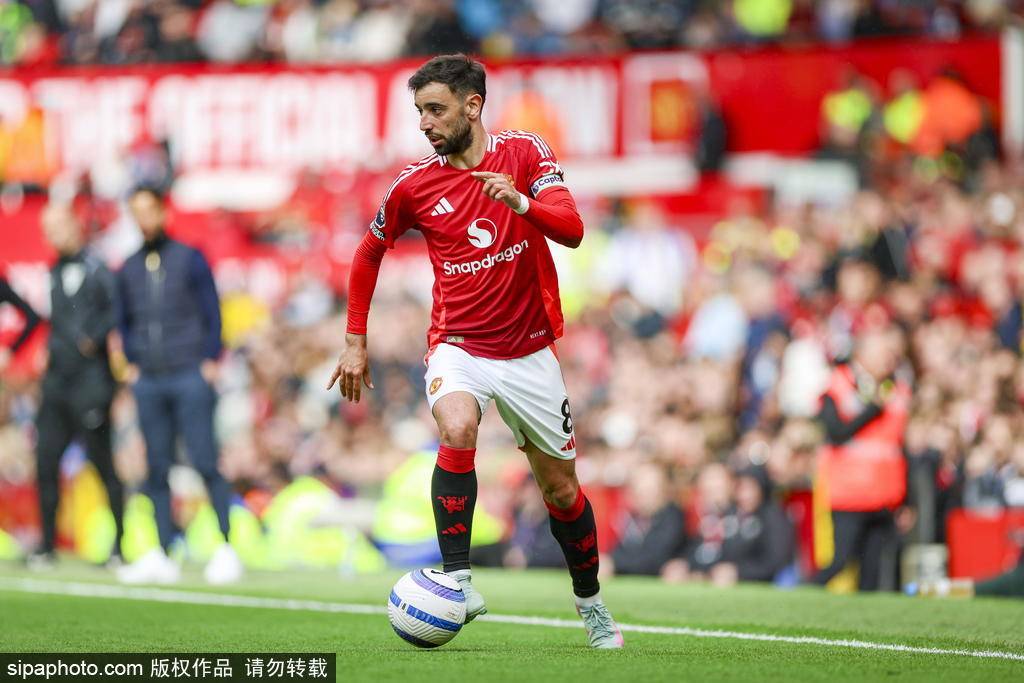 皇冠皇冠足球平台
_1亿英镑砸晕曼联！B费走不走？红魔世纪豪赌皇冠皇冠足球平台
，斯科尔斯：不卖是傻子！