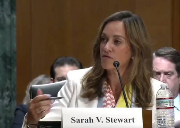 皇冠信用网怎么开户
_美专家组叫嚣:特朗普关税没用皇冠信用网怎么开户
,对中国要用全面、结构性的措施