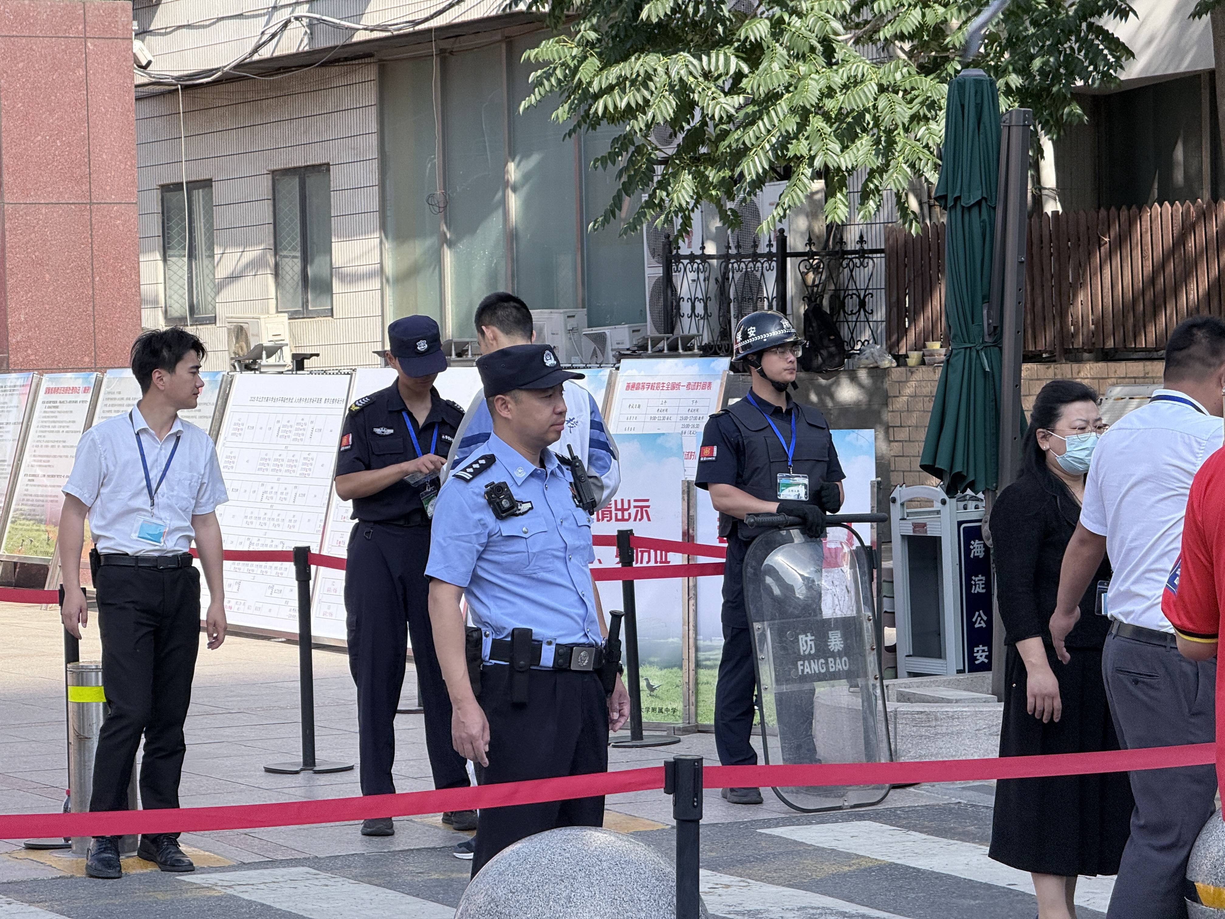 皇冠代理登1,2,3
_北京7.89万人参加高考皇冠代理登1,2,3
,全市日均投入6900余名警力安保