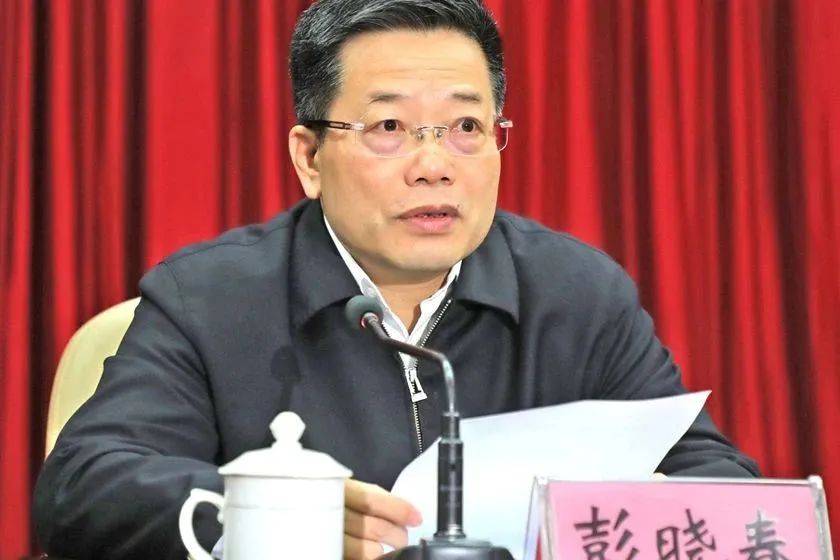 阿尔艾因足球
_为掼蛋比赛颁奖不足两月 这名广西高官落马