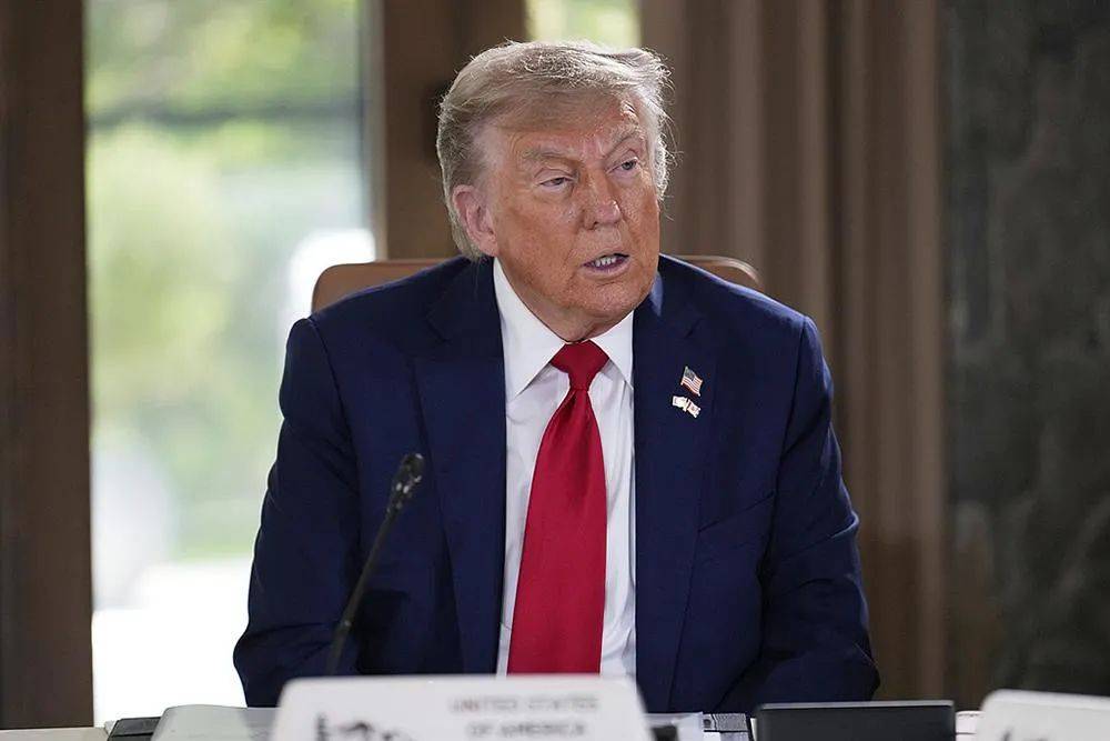 阿尔艾因足球_G7峰会戏剧一幕:冯德莱恩对中国大放阙词阿尔艾因足球,特朗普全程未接一句茬