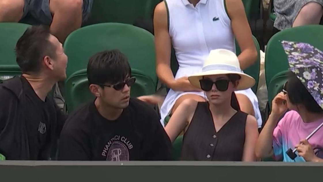 大连英博vs浙江_温网即时战况:西尼亚科娃拿到两个局点大连英博vs浙江,最终以7-5先下一城