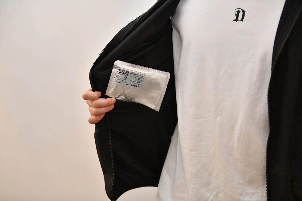 拉斯维加斯王牌篮球
_浙里寻新记｜“浙”件神奇马甲拉斯维加斯王牌篮球
，大热天穿上可直降到8℃