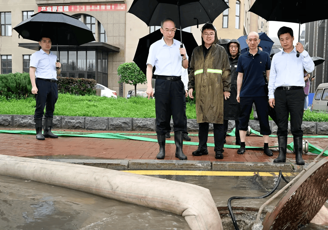 皇冠信用網会员注册网址
_吉林省委书记暗访:长春等地出现的问题皇冠信用網会员注册网址
,充分暴露出一些基层干部作风不严不实、工作不深不细,要深刻吸取教训