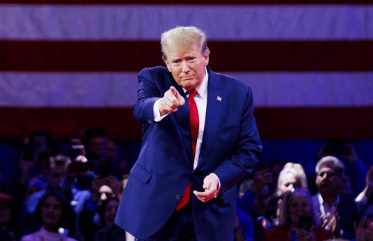 如何注册皇冠足球代理
_20年来首次如何注册皇冠足球代理
,美总统突然造访美联储,特朗普当面施压:我要你降息