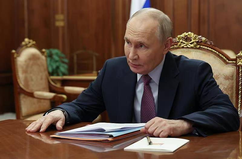 皇冠信用網账号注册
_难怪3年都打不垮乌克兰皇冠信用網账号注册
，大批列车越过乌波边界，普京将迎战？