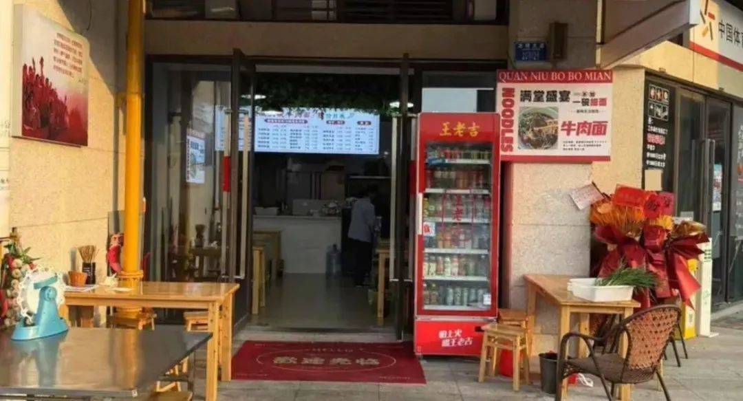 皇冠信用網结算日是哪天
_女生曝打暑假工被餐馆老板强行按摩碰到隐私部位猥亵皇冠信用網结算日是哪天
，因无监控证据求助！重庆警方介入