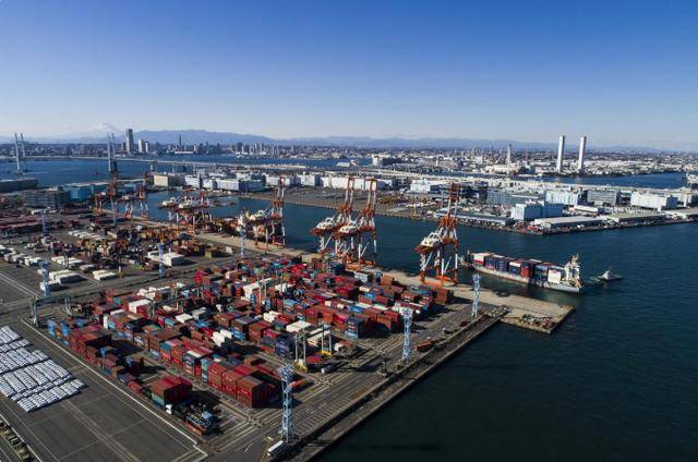 保德比斯基vs胡特尼克_特朗普又出昏招！对中国船收费前夕保德比斯基vs胡特尼克，才发现已被中方“抄了后路”