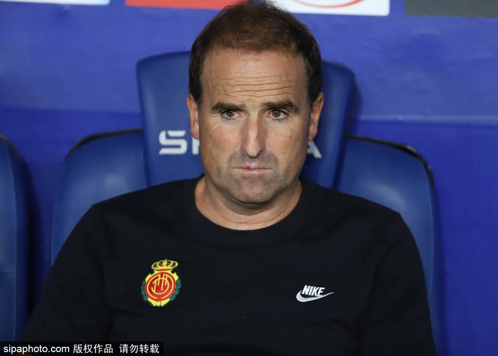 皇冠信用网怎么注册_国足新帅浮出水面皇冠信用网怎么注册！加西亚的崛起与战术契合引发期待