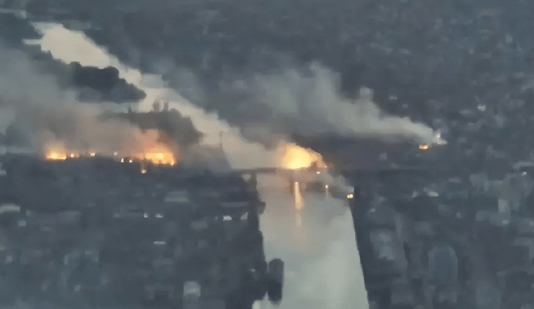 皇冠信用网开户
_血拼一夜！俄军敢死队冲入赫尔松皇冠信用网开户
，远火大开杀戒，乌军机器人参战